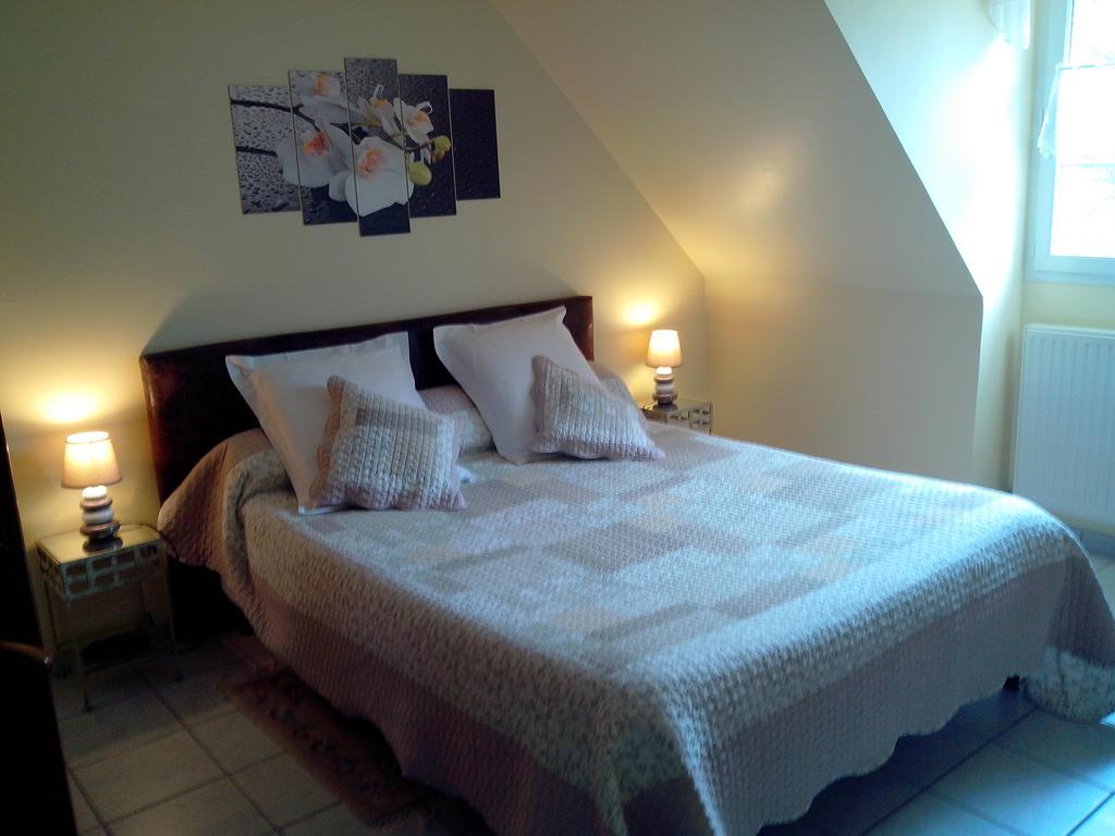 La Bourgade Bed & Breakfast Estreelles Bagian luar foto